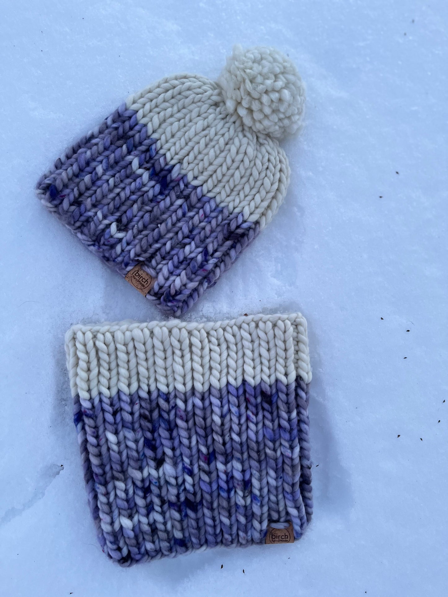 100% Merino adult hat and cowl set